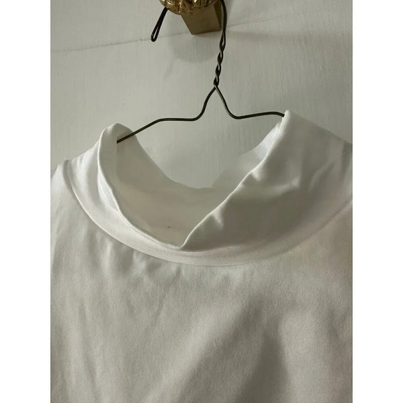 Women’s size large turtleneck tank top blouse - Picture 3 of 6